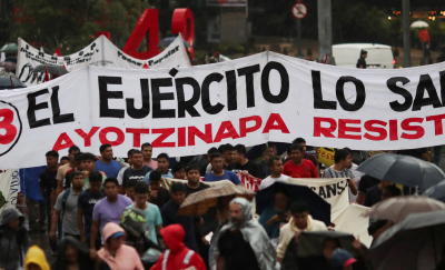 Ordena Amlo a la Sedena no opinar del caso Ayotzinapa